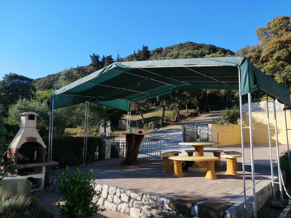 Apartments Fafandjel Rab Town Exterior photo